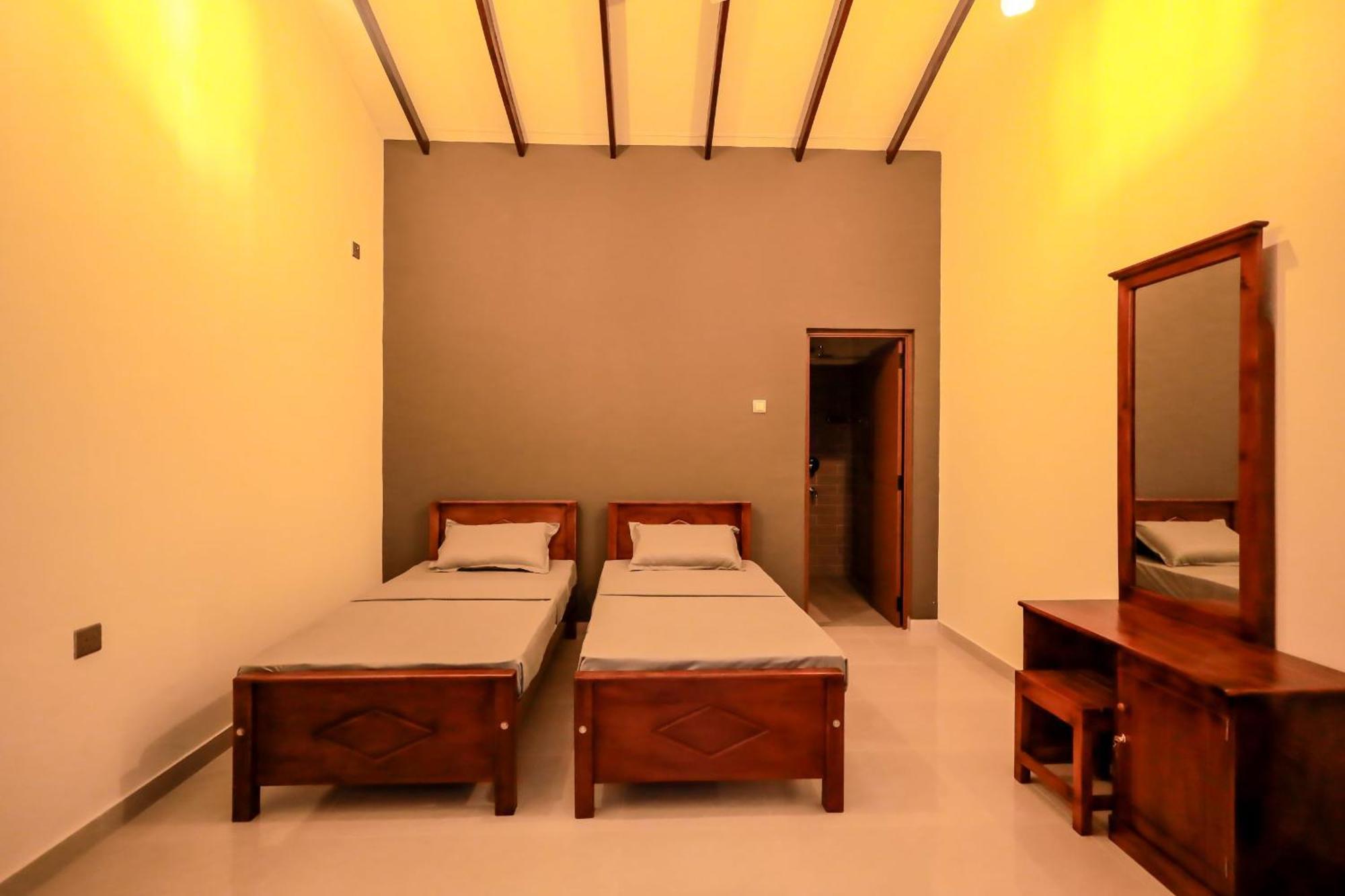 Negombo 146 Homestay Εξωτερικό φωτογραφία