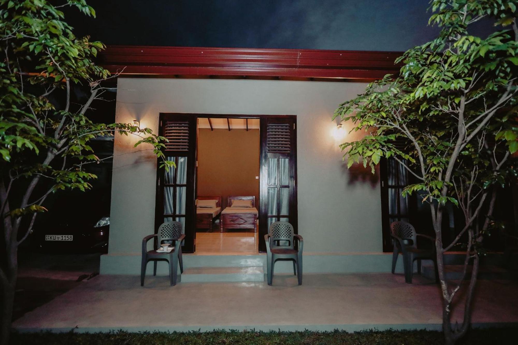 Negombo 146 Homestay Εξωτερικό φωτογραφία